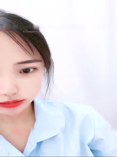 極品尤物網紅禦姐：嫩穴饑渴難耐，後入狂操高潮噴水！